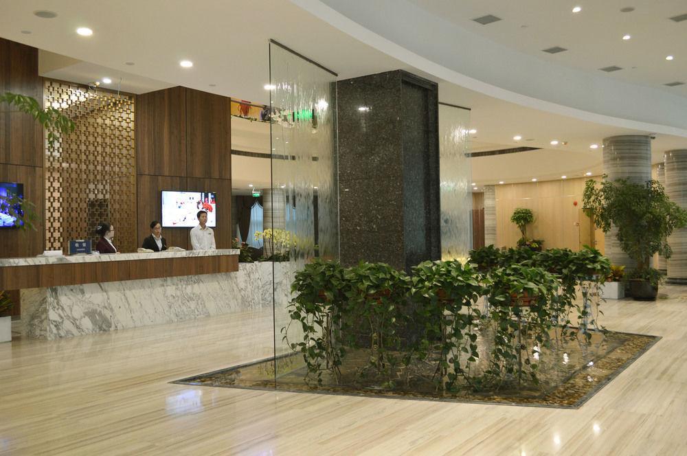 שנגחאי Noble Center Hotel מראה חיצוני תמונה