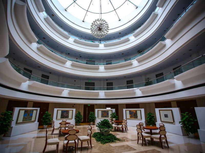 שנגחאי Noble Center Hotel מראה חיצוני תמונה